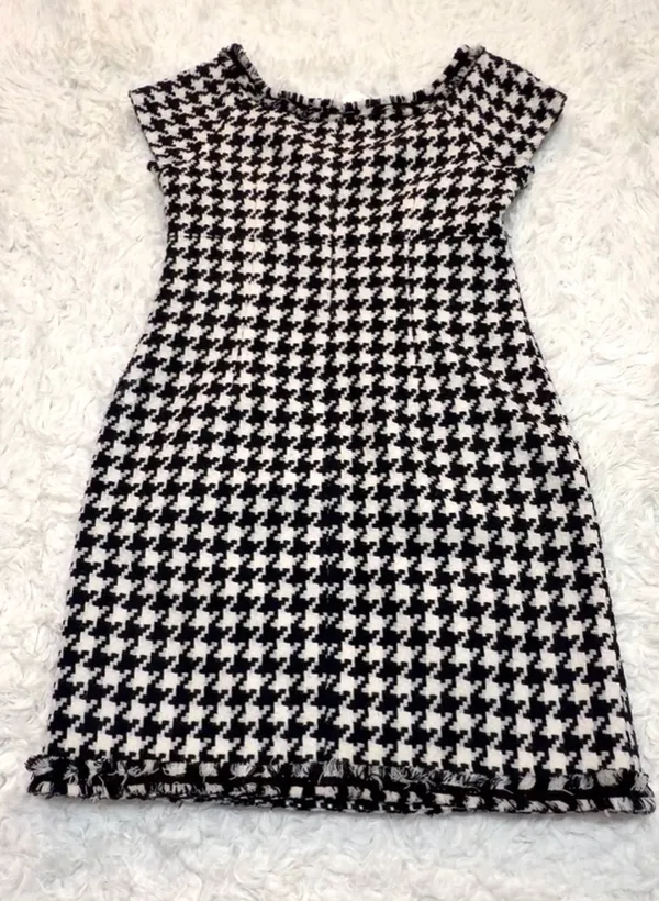 Muse~ Houndstooth Mini Dress - Black & White With Pockets. 12 (see measurement) - Image 5