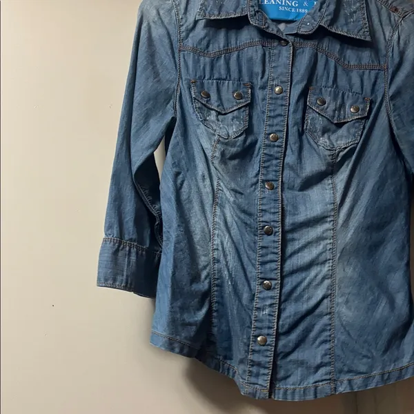 Guess Lexi denim shirt distressed look J - Image 7
