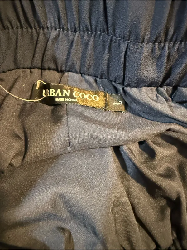 Urban Coco Navy Pleated Midi Skirt Large - Image 4