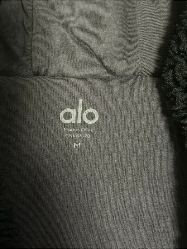 ALO Yoga Navy Blue Sherpa-Lined Pullover Hoodie - Image 2