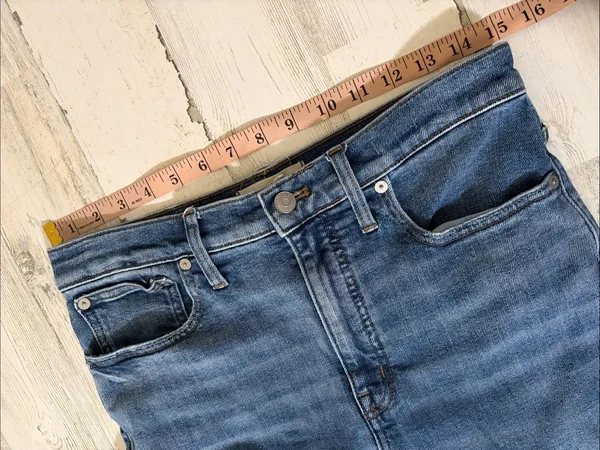Madewell Slim Wide Leg Crop Jeans Size 28 - Image 10