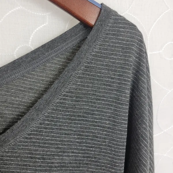 American Eagle Womens Top Size S Gray V Neck Striped Long Sleeve Crop Pullover - Image 5
