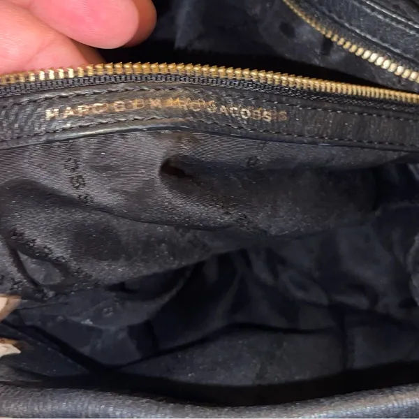 Marc Jacobs 100% Genuine Cow Leather Black Shoulder Bag - Image 5