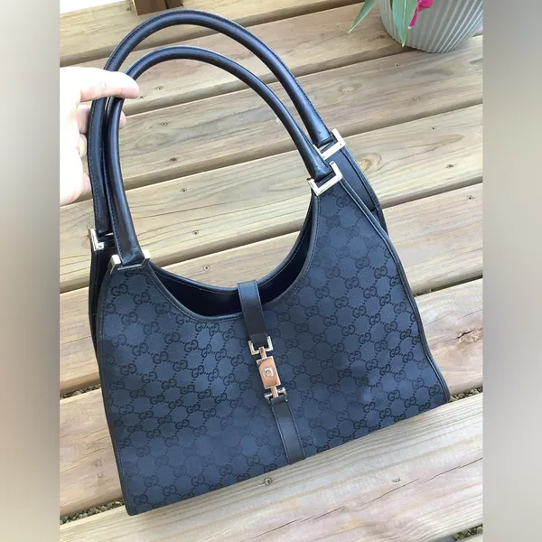 🔥🔥GUCCI GG monogram shoulder bag🔥🔥 - Image 4