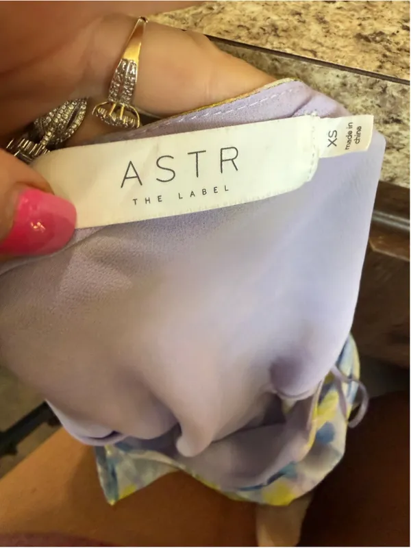 Women's ASTR The Label One Shoulder Floral Dress XS Blue Yellow - Image 4