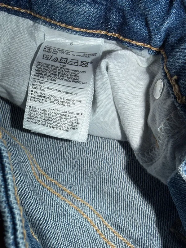 Old Navy Jean Shorts - Image 3