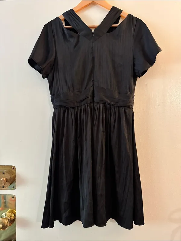 NWT Anthropologie V-Neck Vibrant Black Mini Dress Sz 8 - Image 7