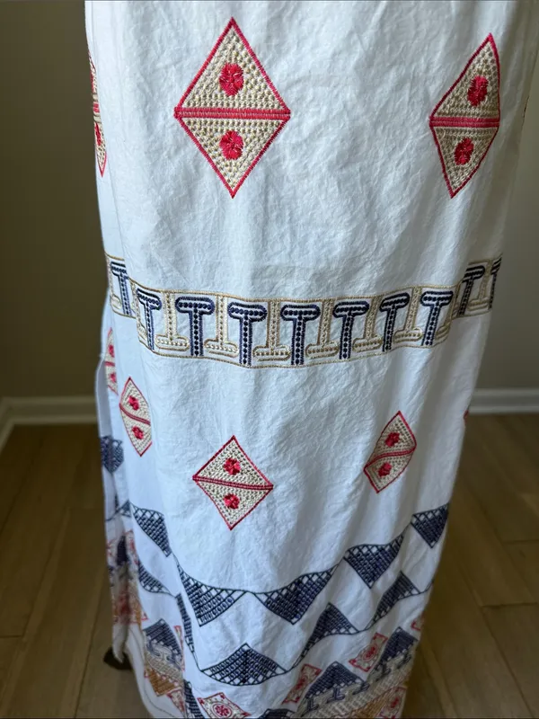 Embroidered Halter Maxi Dress White Size M - Image 3