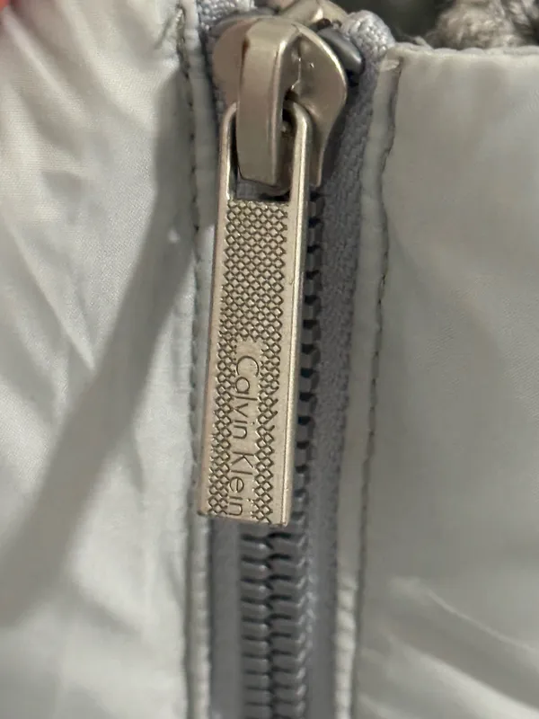 Calvin Klein Vest Puffer - Image 4