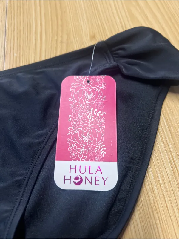 Hula Honey Malibu Black Ruched Side-Tab Hipster Bikini Bottom Size L - Image 4