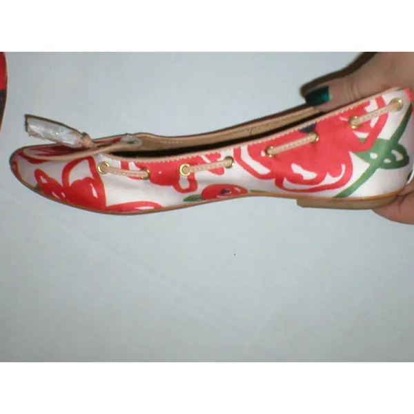 New Womens Authentic Coach Flats Satin Leather 5.5 6 Red Ivory Tassels Shoes Log - Image 4