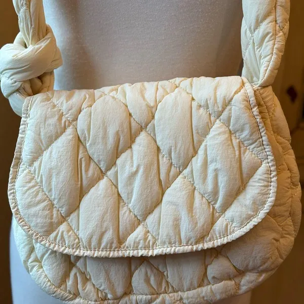 White creamy quilted bag - Image 2
