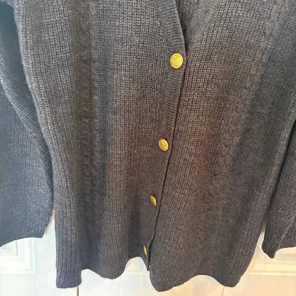 Sag Harbor Gray‎ Cardigan Size Small - Image 4