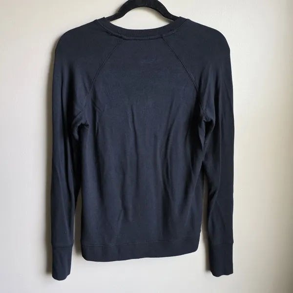 Athleta Serenity Criss Cross Long Sleeve Sweatshirt Sz XXS Lightweight Athletic - Image 3