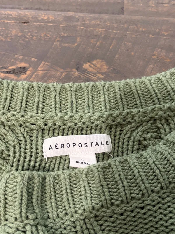 Aeropostale Women’s Large Green Cable Knit Cropped Sweater Long Sleeve - Image 2