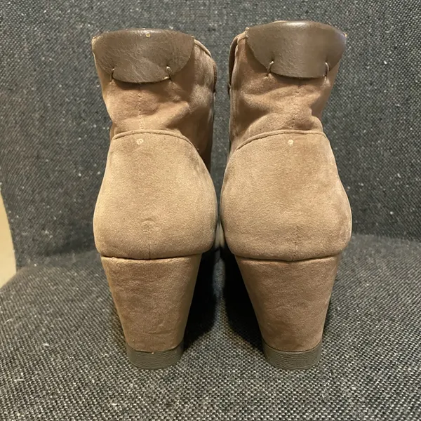 Madden Girl Lace-Up Brown Ankle Booties - Image 3