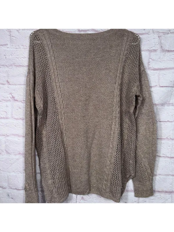 American Eagle Outfitters Women's Small Knit Sweater - Image 7