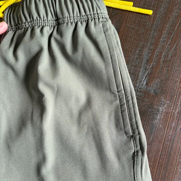 Columbia Huk shorts - Image 5