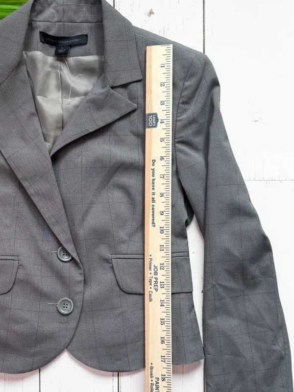 Express Design Studio Light Olive Gray Padded Shoulder Top Y2K NWOT Structured - Image 5