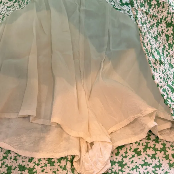 GARAGE Green & White Floral Dress W/ Built In Shorts Medium C3-006 - Image 4