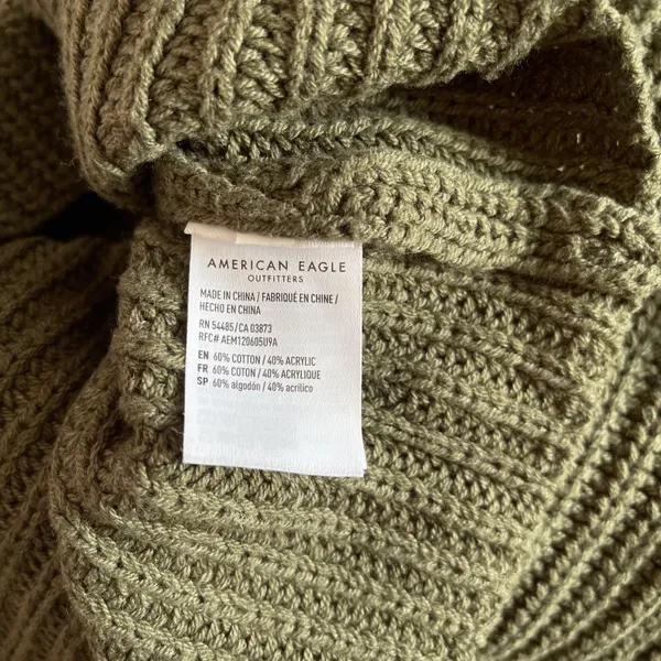 American Eagle Hunter Green Open Knit Sweater - Image 8