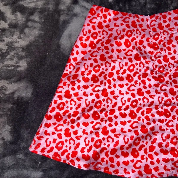 Princess Polly Quinny Pink Leopard Mini Skirt Size 4 - Image 11