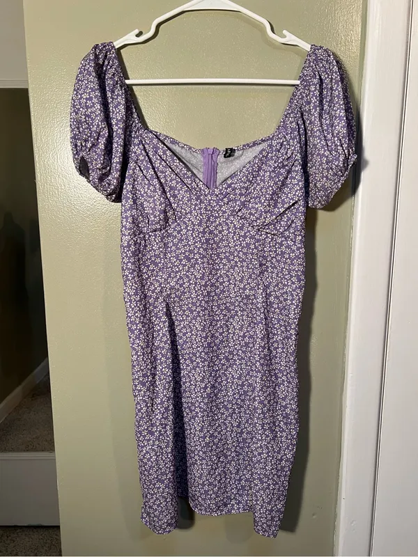 Zaful Women’s Sz 6 Mini Dress Puff Sleeve Light Purple Ditsy Floral White Yellow - Image 4