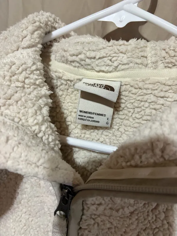 North face sweatshirt - Image 2