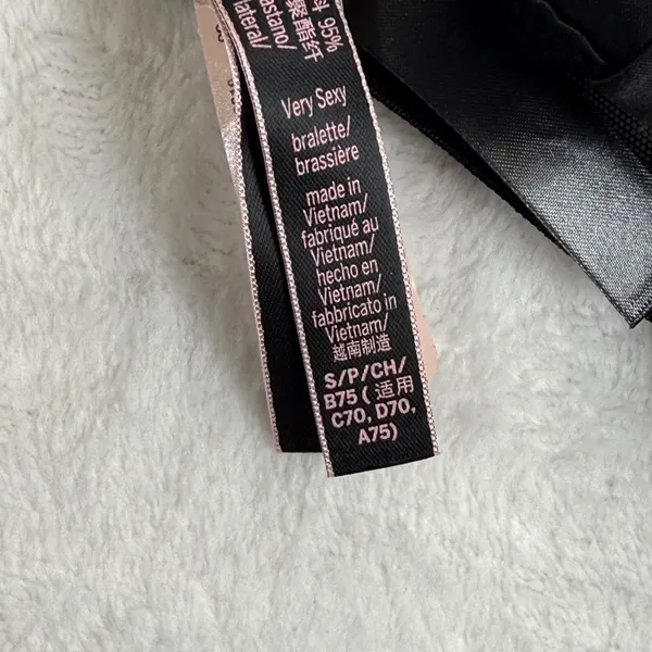Victorias Secret Very Sexy Unlined Shine Strap Bralette Black S 11230619‎ - Image 6