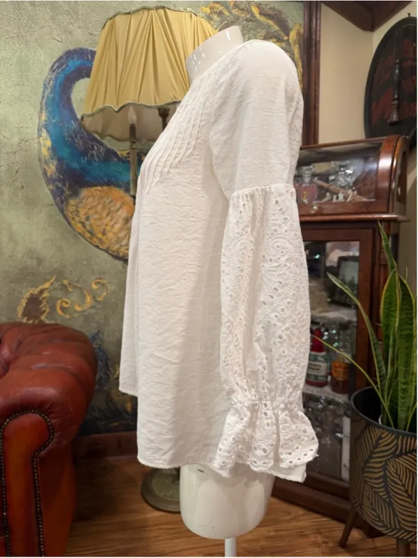 White Eyelet Puff Sleeve Pintuck Blouse Button Front High Low Tunic Boho Cottage - Image 5
