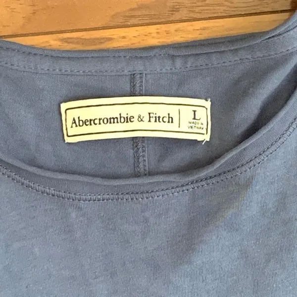 ‎Abercrombie Bell Sleeve Top Size Large - Image 4