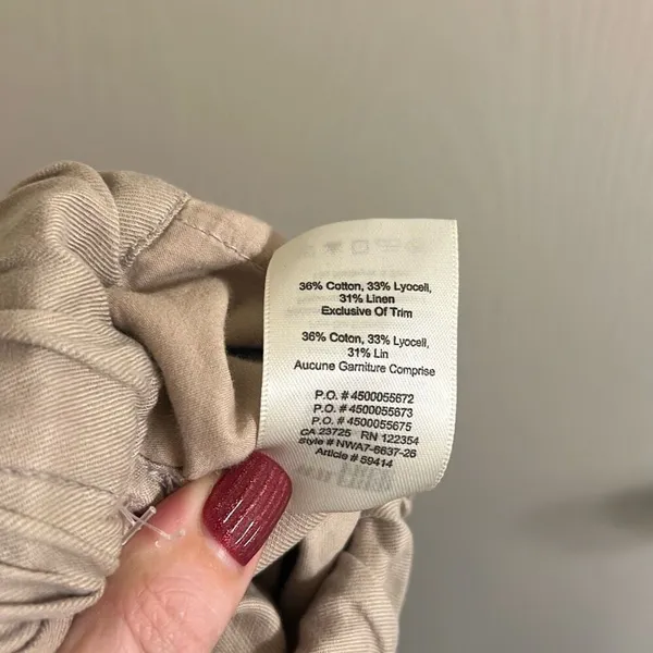 ✨Aritzia Wilfred Free Khaki Sz Large Shorts✨ - Image 6