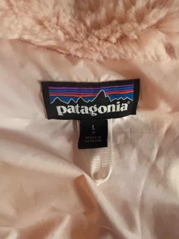 Pink Patagonia Fleece - Image 3