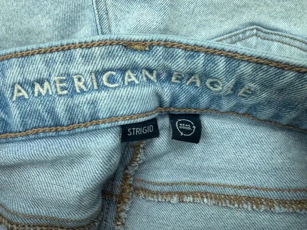 American Eagle Strigid Mom Jean Denim Jeans Size 0 - Image 5