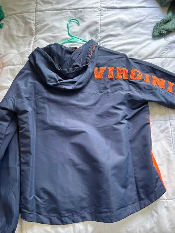 Colosseum UVA windbreaker - Image 8