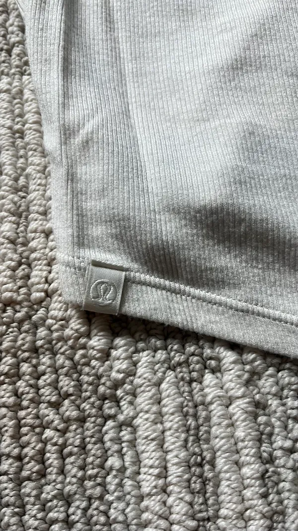 Lululemon Cropped Long Sleeve - Image 6