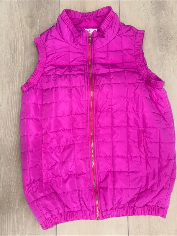 TCEC Quilted Cinch Trim Vest, Fuchsia - Image 3