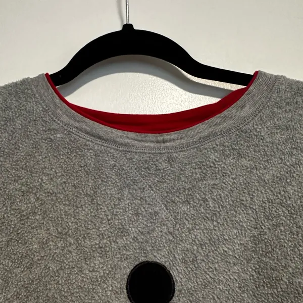 VTG 90s Y2K Mickey Mouse Disney XLarge 16/18 Grey Red Crewneck Pullover Fleece. - Image 12