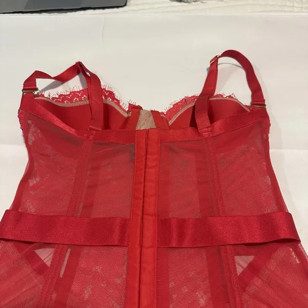 Victoria’s Secret 34B Red Boned Corset Bra With Garter Straps Lace Women’s - Image 10