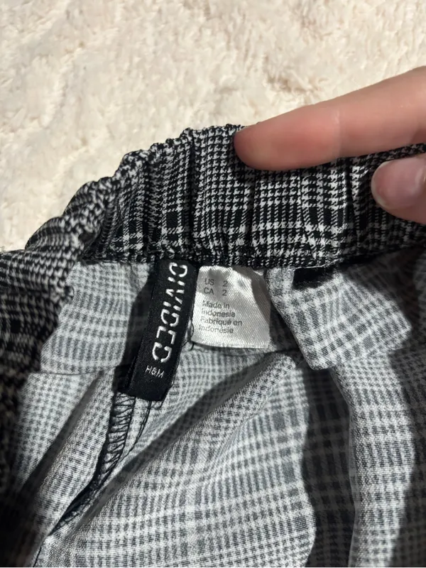 H&M plaid fitted pants size 2 - Image 5