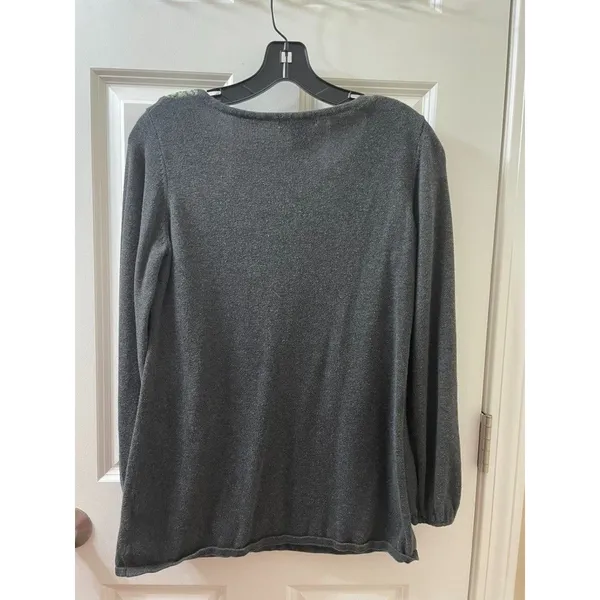 RXB gray boho sweater with embroidered V-neck and balloon sleeves Sz M - Image 5