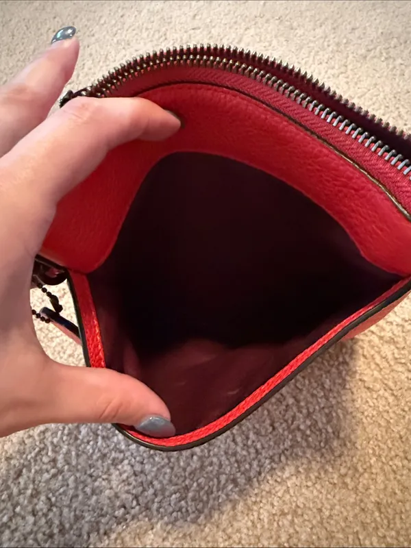 Coach 1897 Jes Slim Red Cross Body Bag - Image 4