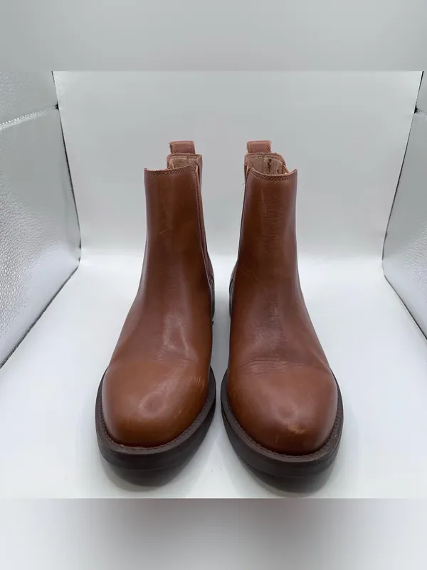Madewell The Clearly Chelsea Boot in Leather size 6 brown - Image 4