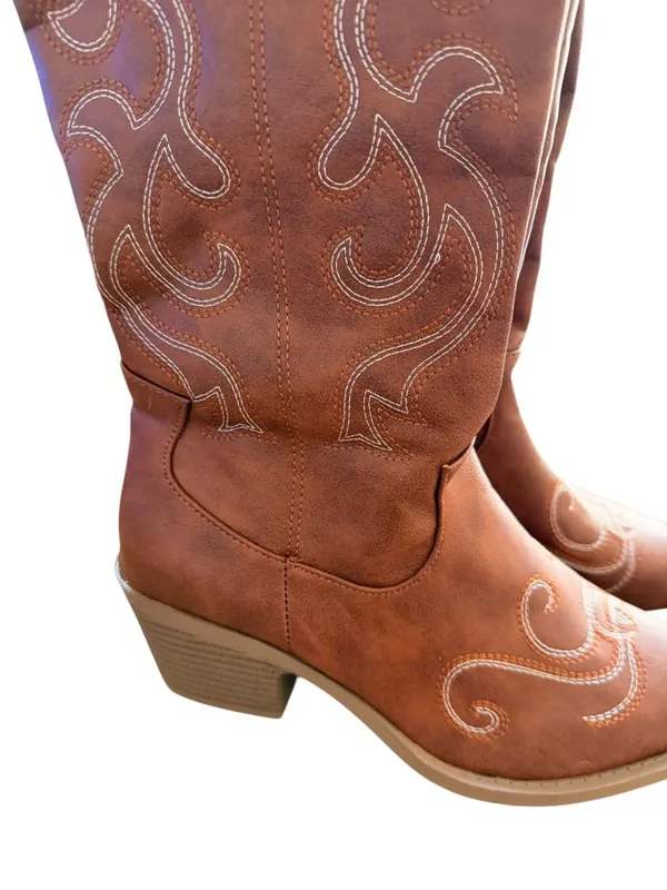 Western-Style Brown faux leather Cowboy Boots With Embroidered Design Side Zippe - Image 9