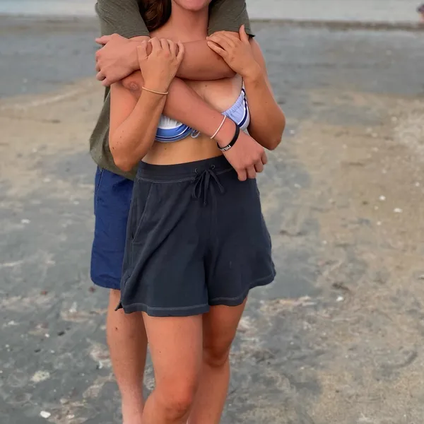 Old Navy Boyfriend Shorts - Image 4