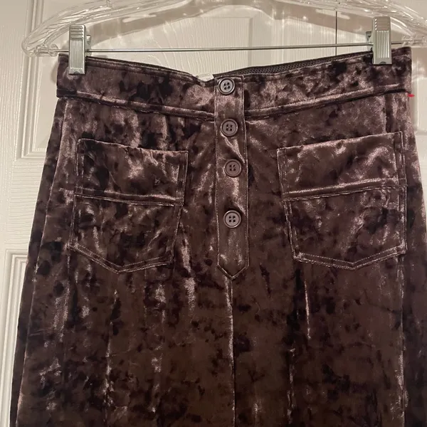 Halara Wide-Leg Faux Crushed Velvet Pull-on Pants - Image 6