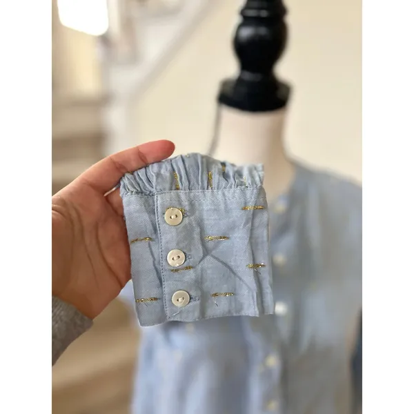Roller Rabbit Cotton Light Blue Metallic Gold Dot Popover Long Sleeve Blouse - Image 5