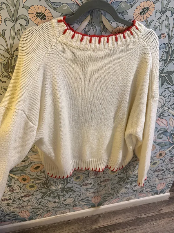 Bow Sweater White Size M - Image 2