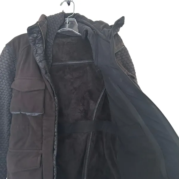 Lululemon Black Miracle Jacket Sz 6 - Image 2