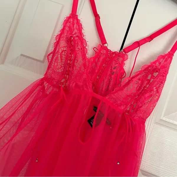 Victoria’s Secret Neon Pink Sheer Lace Babydoll Slip Sz Medium Intimates - Image 4